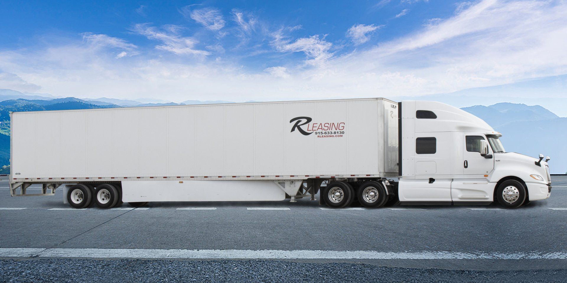 R Leasing dry van trailer on the highway